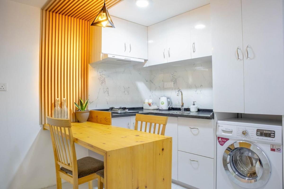 Apartment Aliran